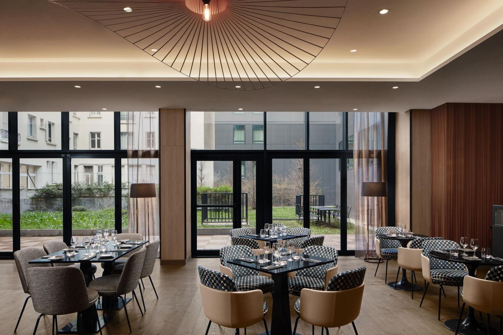 Courtyard By Marriott Paris Porte De Versailles Issy-les-Moulineaux Exteriör bild