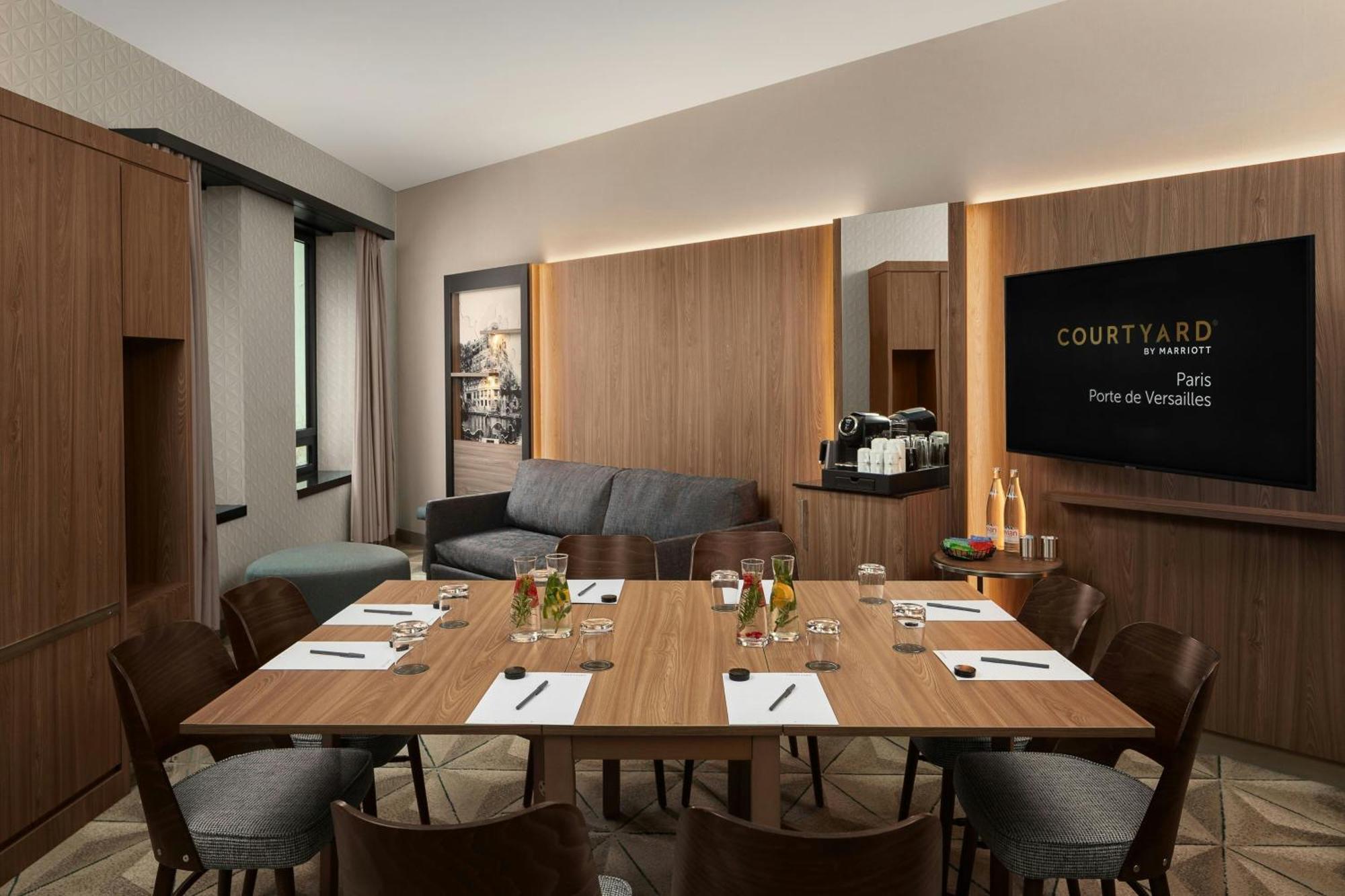Courtyard By Marriott Paris Porte De Versailles Issy-les-Moulineaux Exteriör bild